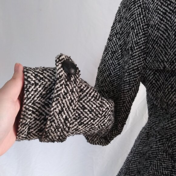 Forever 21 Medium Tweed Double-Breasted Coat - Picture 6 of 8